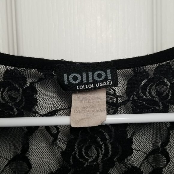 Black Ruffled Tank Top - Picture 2 of 5